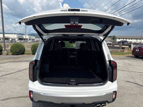 Used 2023 Kia Telluride SX AWD/4WD image 13