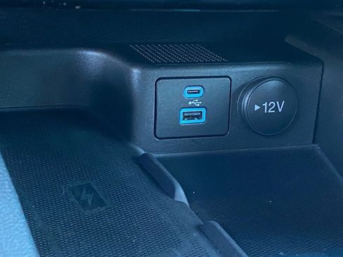 Certified 2023 Ford Escape ST-Line Select w/ Tech Pack #2 image 21