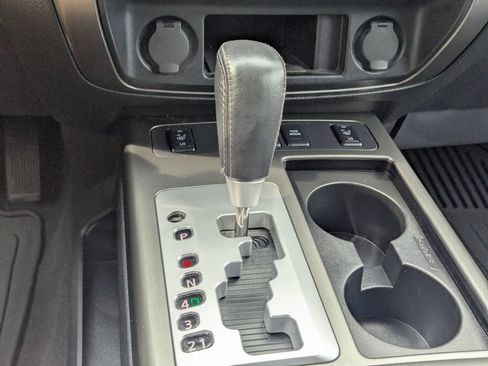 Used 2015 Nissan Armada Platinum w/ 2nd Row Captain Seat Package AWD/4WD image 21