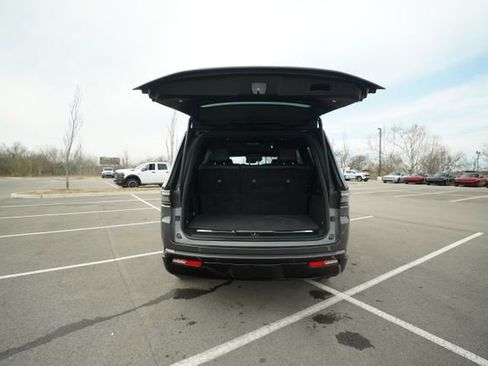 New 2026 Jeep Grand Wagoneer Summit w/ Rear Seat Video Group I image 17