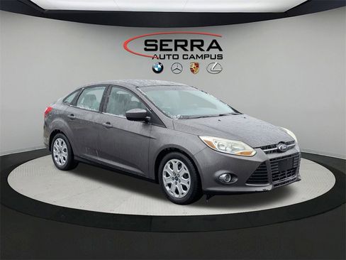 Used 2012 Ford Focus SE image 9