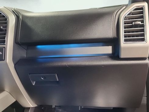 Used 2015 Ford F150 Lariat w/ Equipment Group 502A Luxury image 22