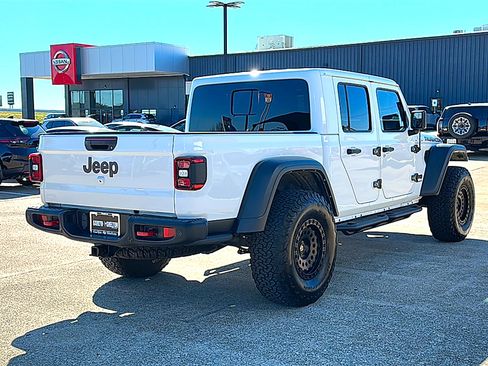 Used 2022 Jeep Gladiator Rubicon w/ LED Lighting Group image 8