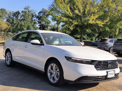 New 2025 Honda Accord LX image 5