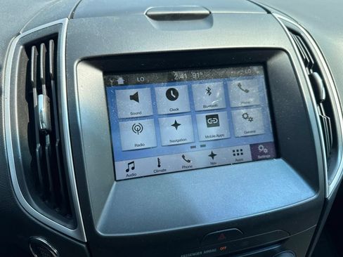 Used 2016 Ford Edge SEL AWD/4WD image 17