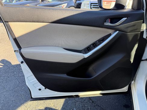 Used 2015 MAZDA CX-5 Sport image 11