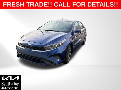 Used 2023 Kia Forte LXS image 1