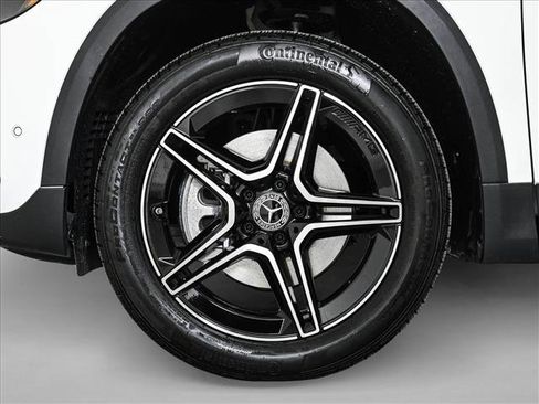 New 2026 Mercedes-Benz GLA 250 4MATIC image 26