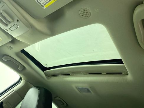 Used 2017 Buick Encore Essence w/ Experience Buick Package image 19