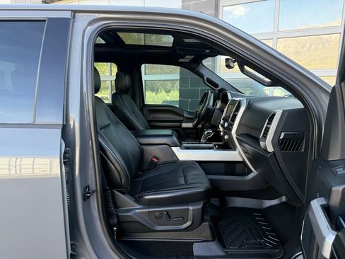 Used 2020 Ford F150 Lariat w/ Equipment Group 502A Luxury AWD/4WD image 44