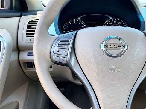 Used 2014 Nissan Altima 2.5 S w/ Sport Value Package FWD image 23