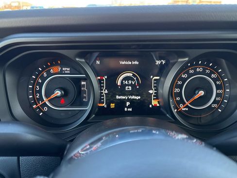 New 2026 Jeep Wrangler Unlimited Sahara AWD/4WD image 15