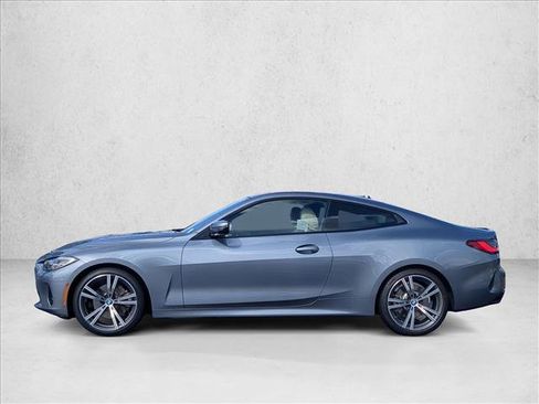 Used 2022 BMW 430i Coupe w/ Convenience Package image 9
