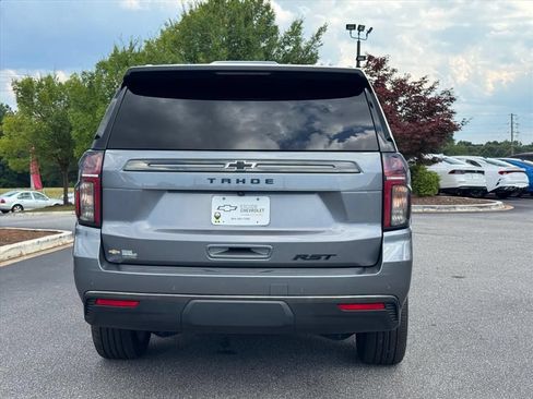 Used 2021 Chevrolet Tahoe RST w/ Luxury Package AWD/4WD image 4