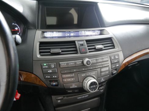 Used 2011 Honda Accord EX-L image 22