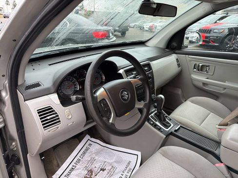 Used 2008 Suzuki XL7 AWD w/ 3rd Row image 29