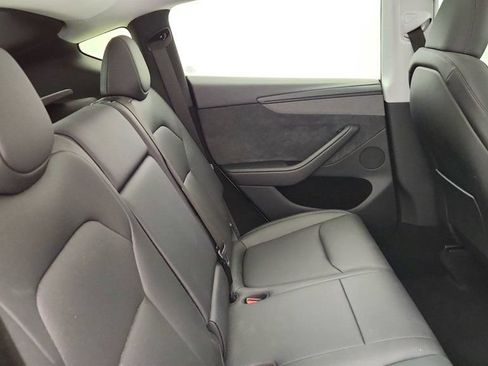 Used 2026 Tesla Model Y AWD image 26