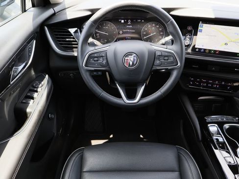 Certified 2022 Buick Envision Essence w/ Technology Package I FWD image 22