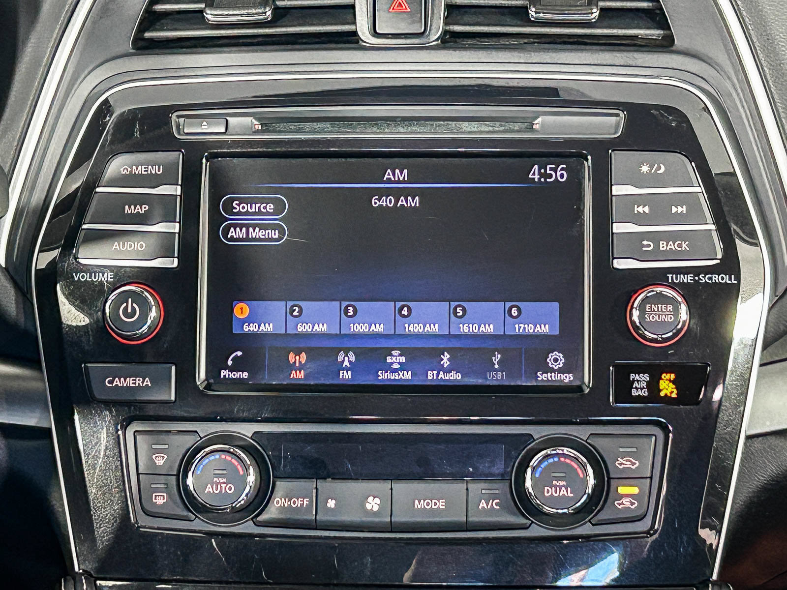 Used 2023 Nissan Maxima SV w/ Floor Mat Group FWD image 15