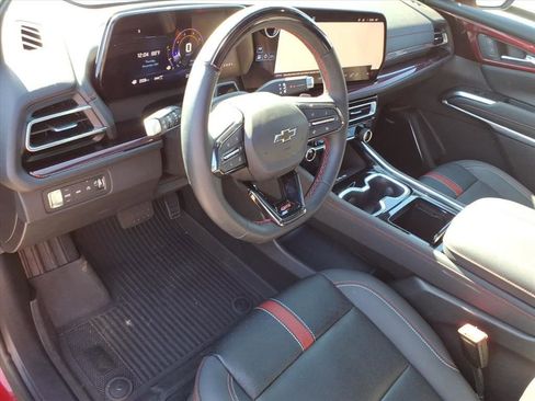 Certified 2024 Chevrolet Traverse RS w/ LPO, Floor Liner Package image 12