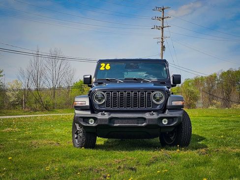 Used 2026 Jeep Wrangler Unlimited Sport AWD/4WD image 9