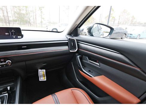 Certified 2025 MAZDA CX-50 Meridian Edition image 8