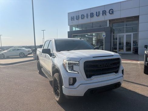 Used 2022 GMC Sierra 1500 Elevation image 2