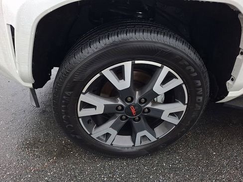 Certified 2025 Toyota 4Runner TRD Sport image 4