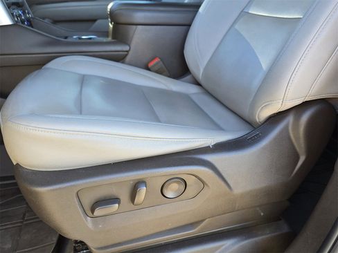 Used 2023 Chevrolet Tahoe Z71 image 13