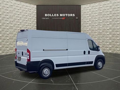 Used 2024 RAM ProMaster 2500 w/ Safety Group image 4