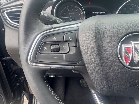 Used 2022 Buick Encore GX Select w/ Sport Touring Package FWD image 13