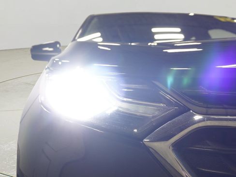 Used 2018 Chevrolet Equinox LT image 28