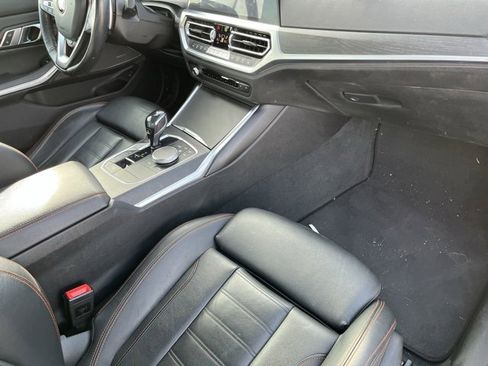 Used 2020 BMW 330i xDrive Sedan w/ Premium Package image 21