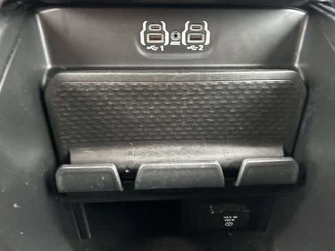 Used 2024 RAM 1500 Laramie image 27