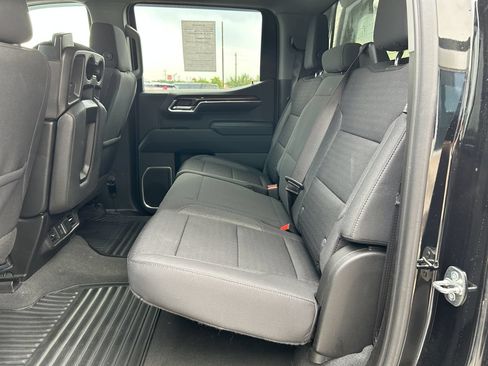 Used 2023 Chevrolet Silverado 1500 LT AWD/4WD image 13