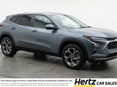 Used 2025 Chevrolet Trax LT w/ LT Convenience Package