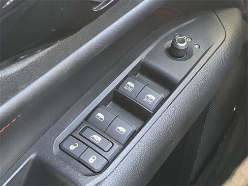 Certified 2022 Jeep Compass Trailhawk w/ Trailhawk Convenience Group image 27