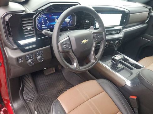 Certified 2024 Chevrolet Silverado 1500 High Country w/ Technology Package image 20