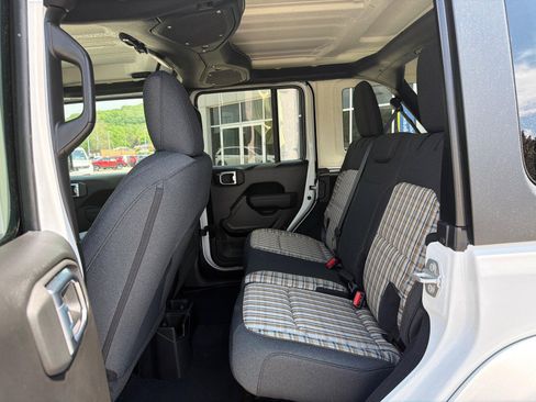 New 2026 Jeep Wrangler Unlimited Sport AWD/4WD image 21