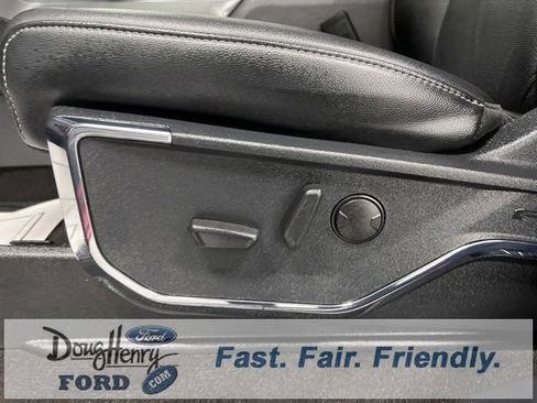 Used 2022 Ford F150 Lariat w/ Max Trailer Tow Package image 25