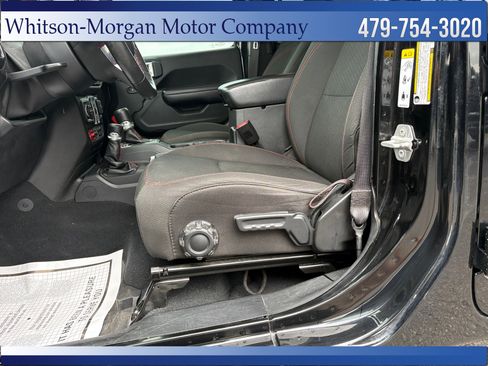 Used 2020 Jeep Wrangler Unlimited Rubicon AWD/4WD image 12