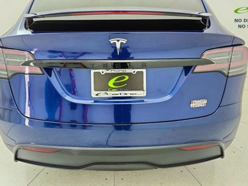 Used 2023 Tesla Model X Plaid AWD/4WD image 11