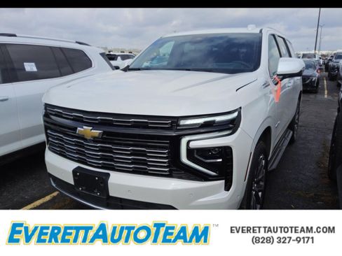 Used 2025 Chevrolet Tahoe High Country image 1