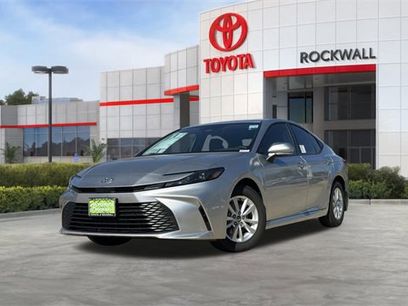 New 2026 Toyota Camry LE w/ Convenience Package
