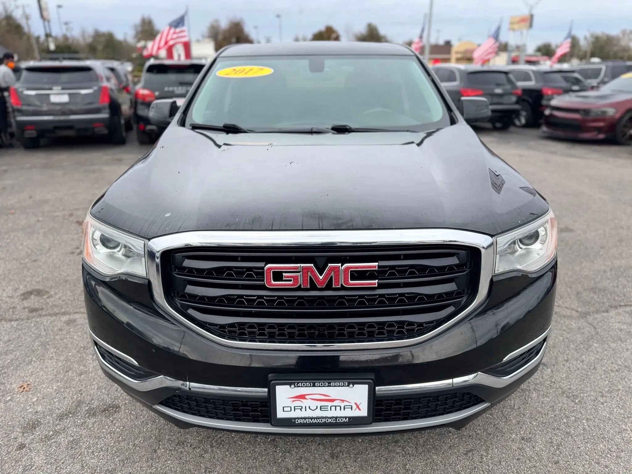 Used 2017 GMC Acadia SLE FWD image 9