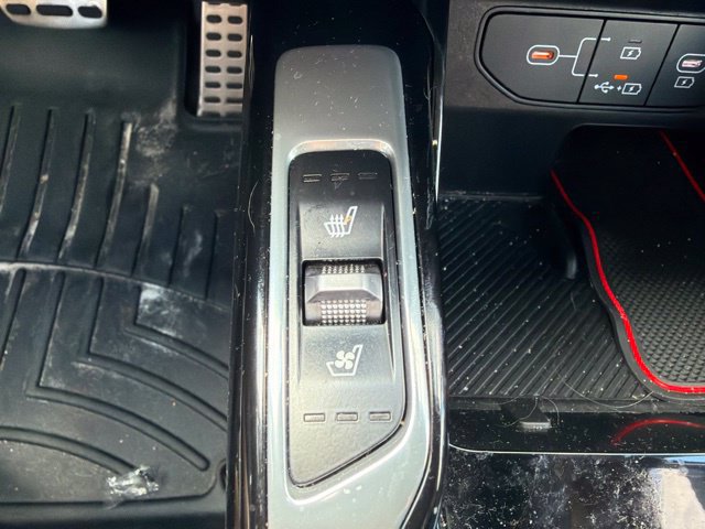 Used 2025 Kia Sorento SX FWD image 42