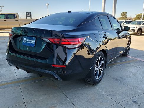 Used 2021 Nissan Sentra SV image 7