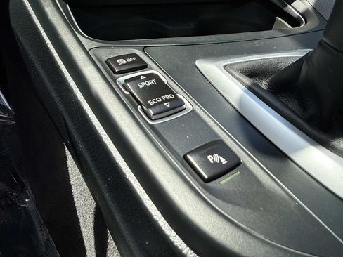 Used 2018 BMW 430i Convertible RWD image 25