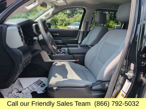 Certified 2023 Toyota Tundra SR5 AWD/4WD image 11