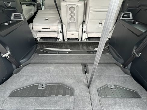 Used 2023 Honda Odyssey EX-L image 16